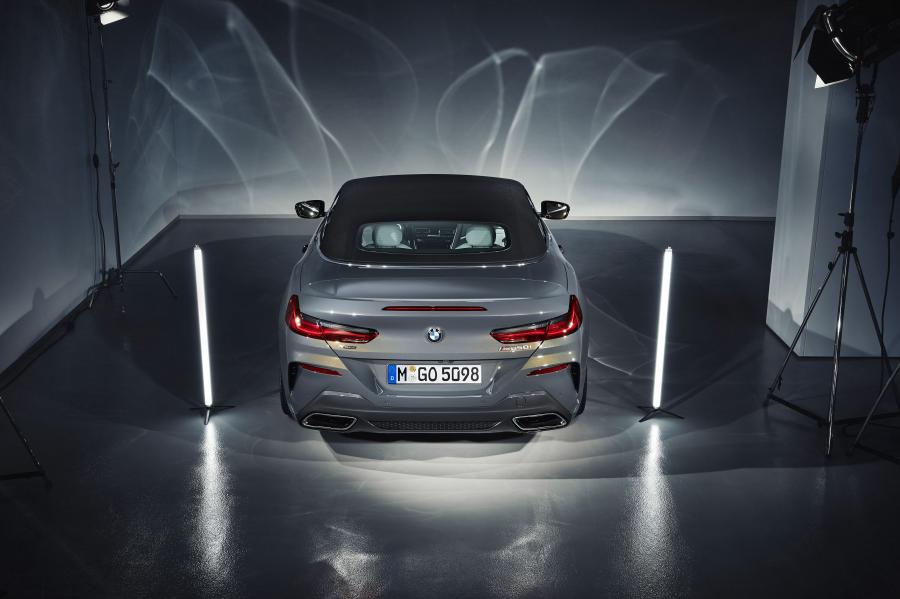  BMW M850i xDrive Convertible (G14) 2018 года  (WW) (фото 51 из 183)